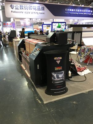 Tekstil Bayrakları İçin Çift CMYK Sürekli Mürekkep Besleme Boya Süblimasyon Baskı Makinesi