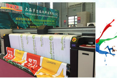 Roll To Roll Bayraklar Banner Kumaş Baskı Makinesi 1800DPI